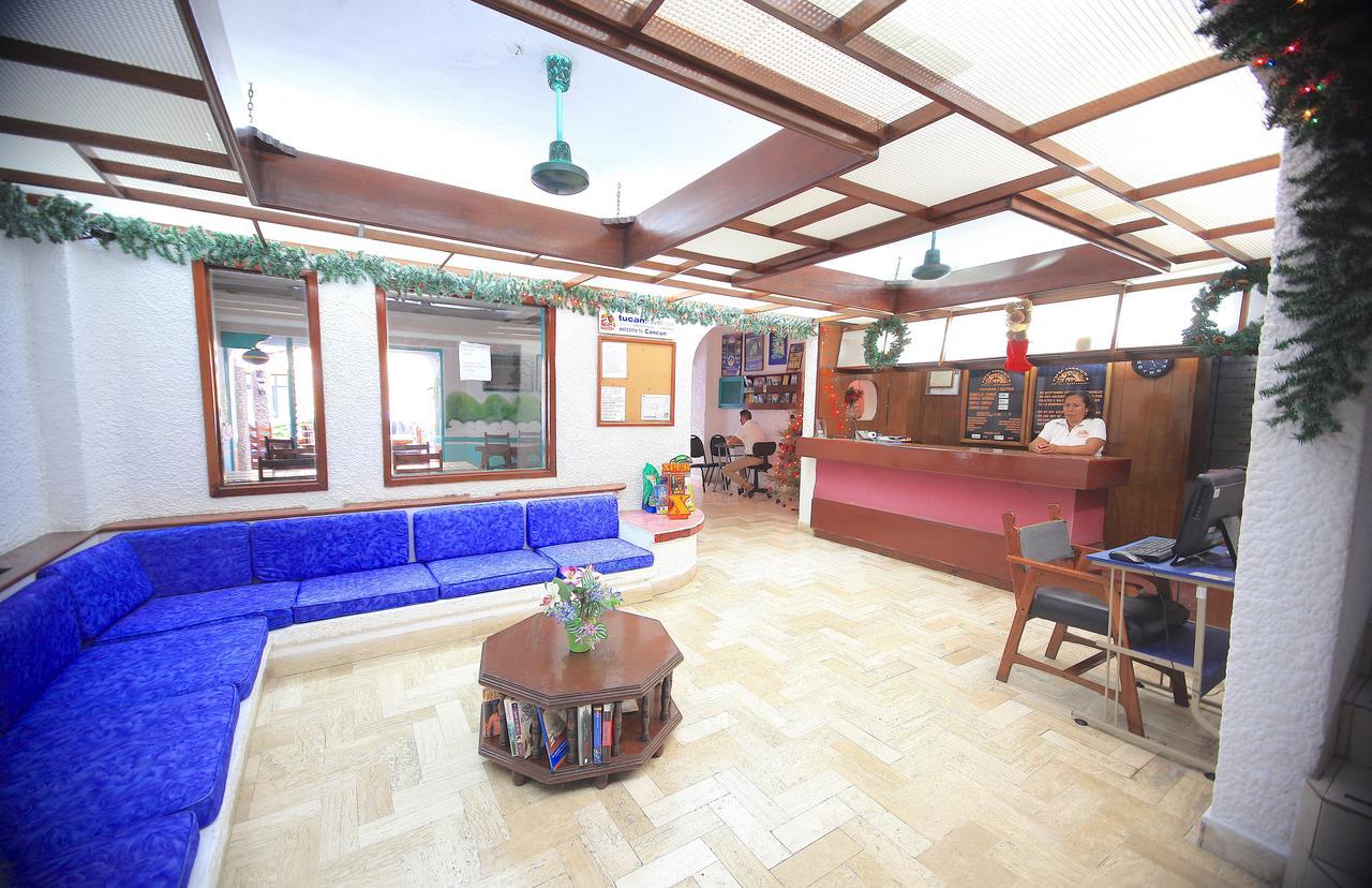 Hotel Carrillos Cancún Buitenkant foto